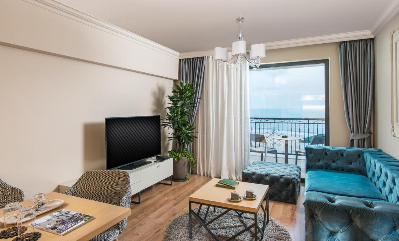 One-Bedroom Apartment Balcony Sea View SPA Access